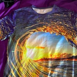 Wave graphic tee